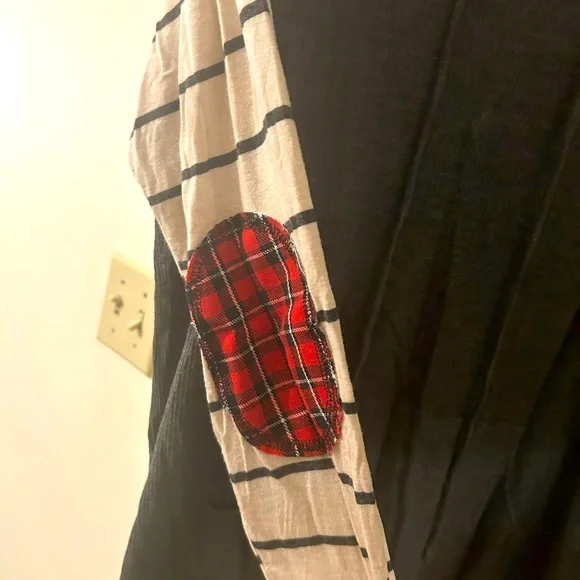 Fifth and Ray - Picture 3 of 3